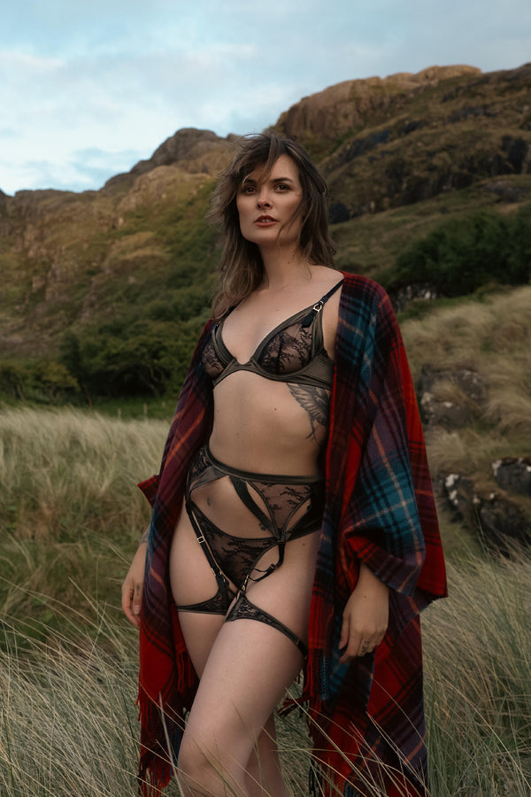 Iona ouvert peep bra in Moss green satin and black chantilly lace